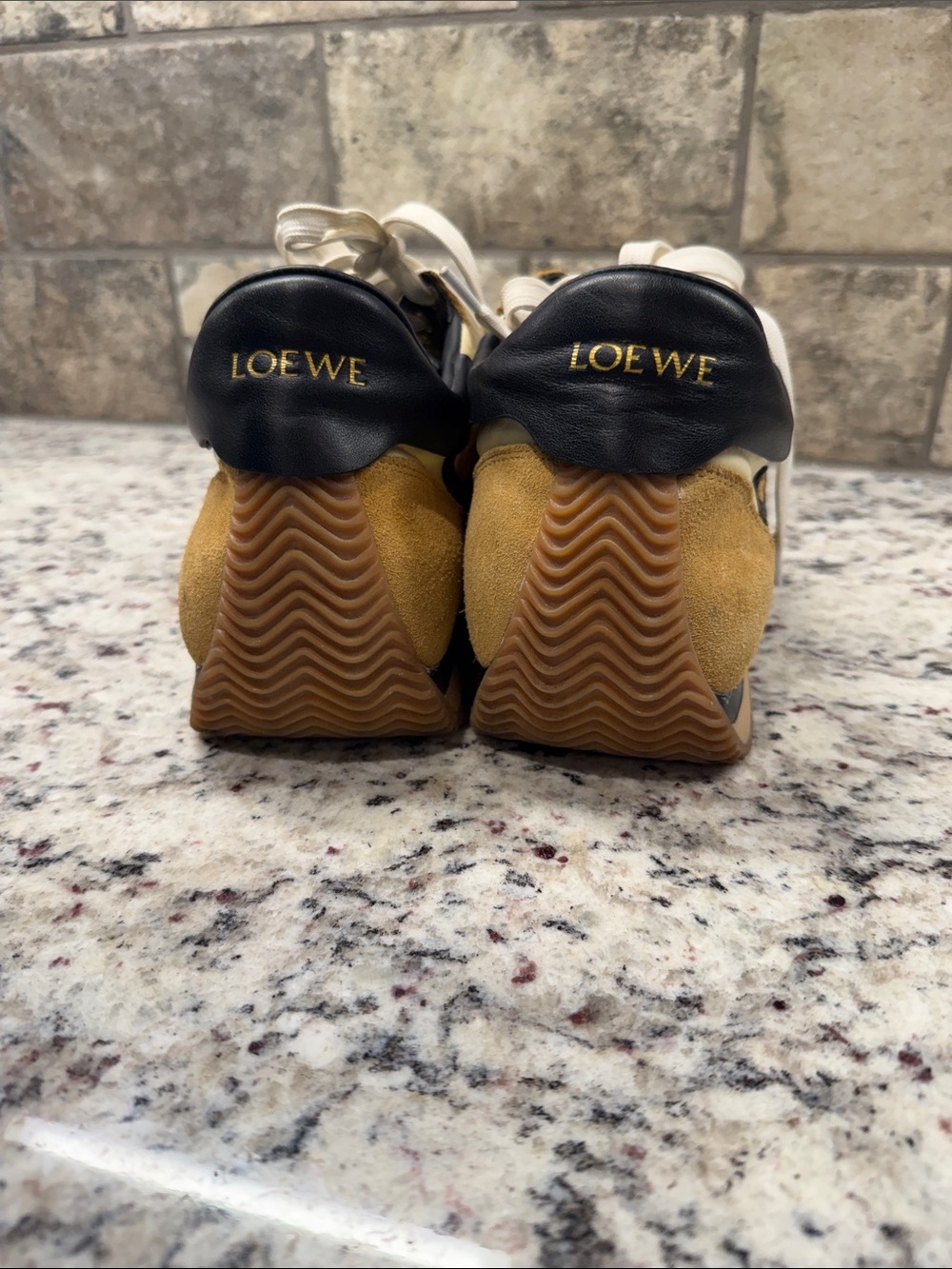 LOEWE Flow Runner Suede And Leather Sneakers Size 41. - Picture 13 of 14